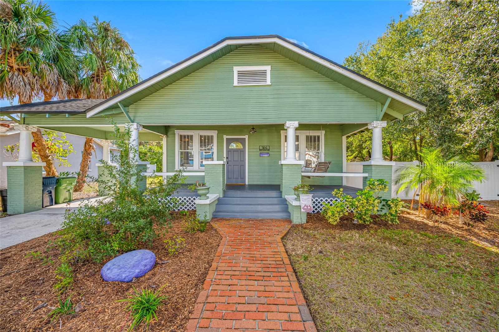 304 W Henry Ave photo 1
