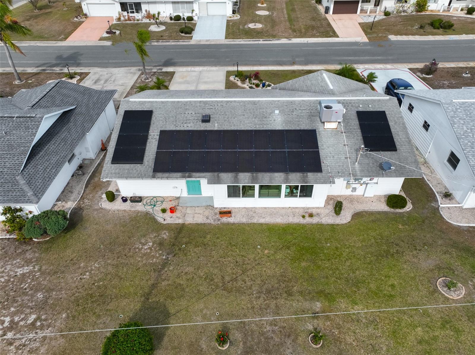 1520 Danbury Dr