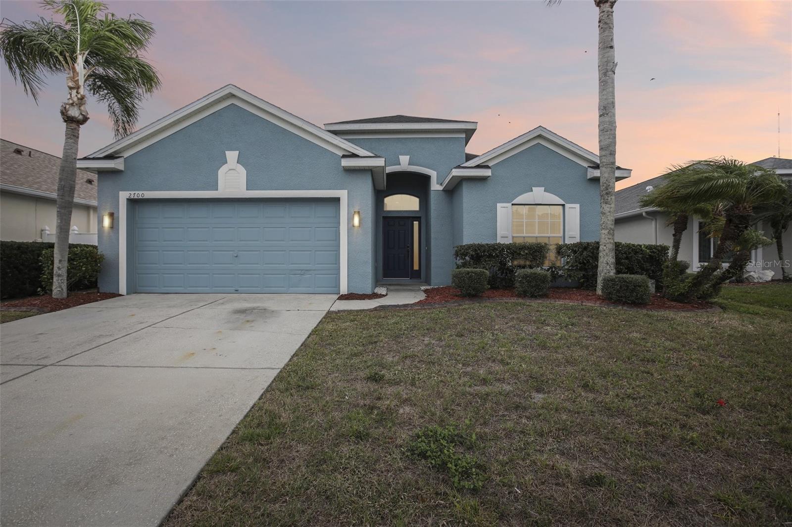 2700 Sierra Vista Way