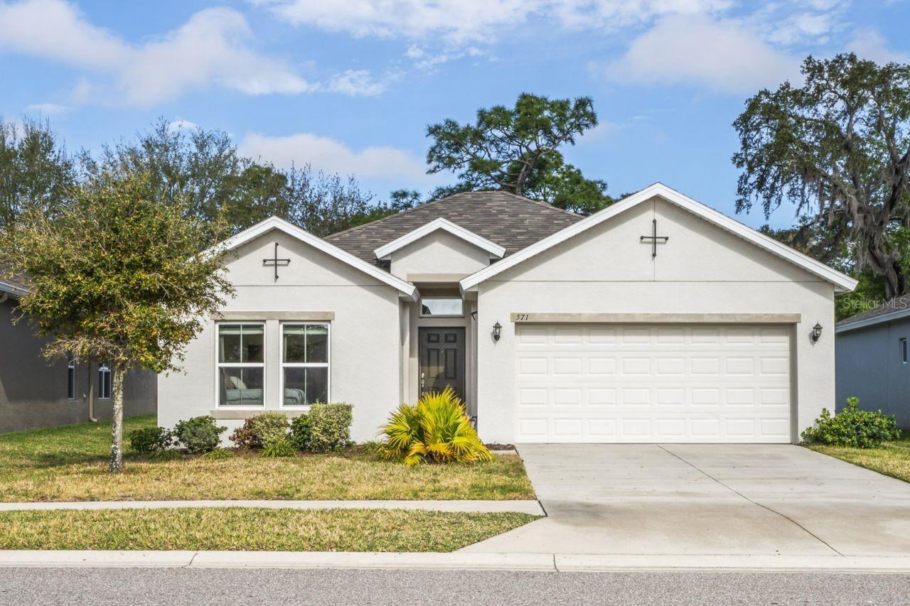 571 Old Windsor Way