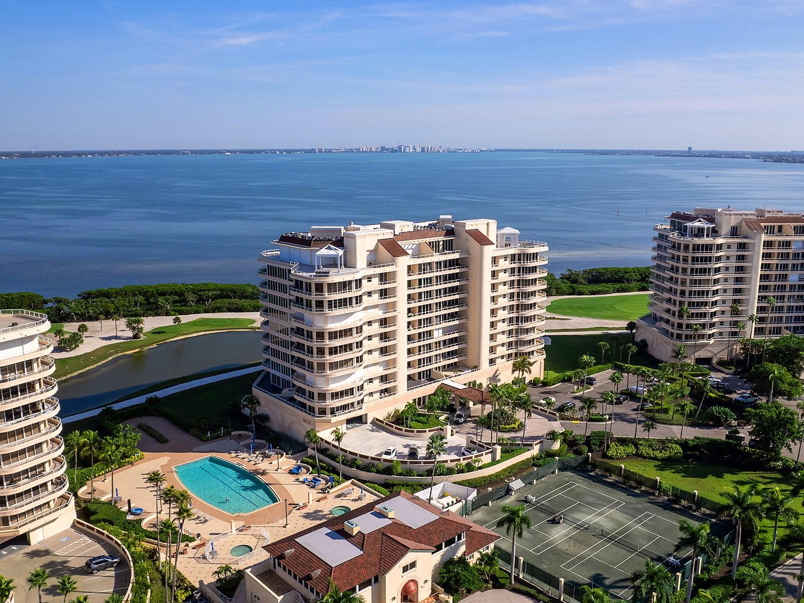 3040 Grand Bay Blvd #213 photo 1