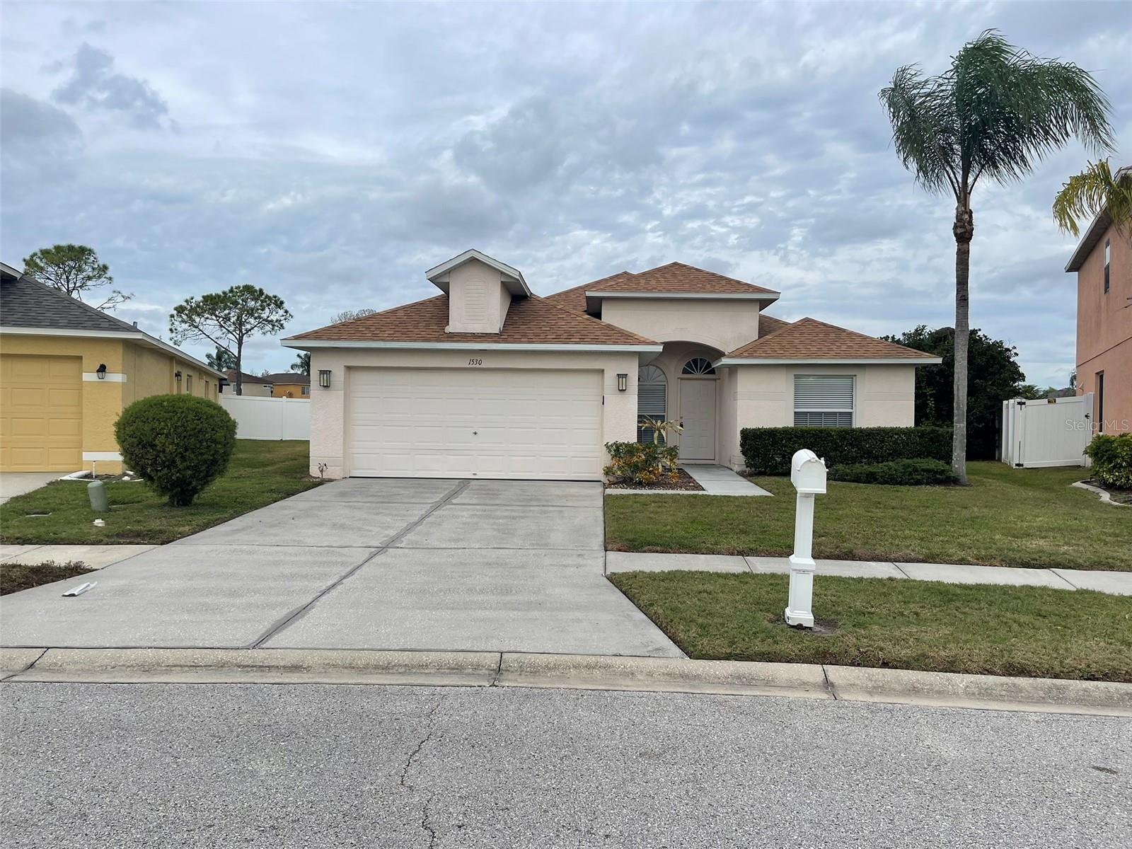 1530 Ocean Reef Rd