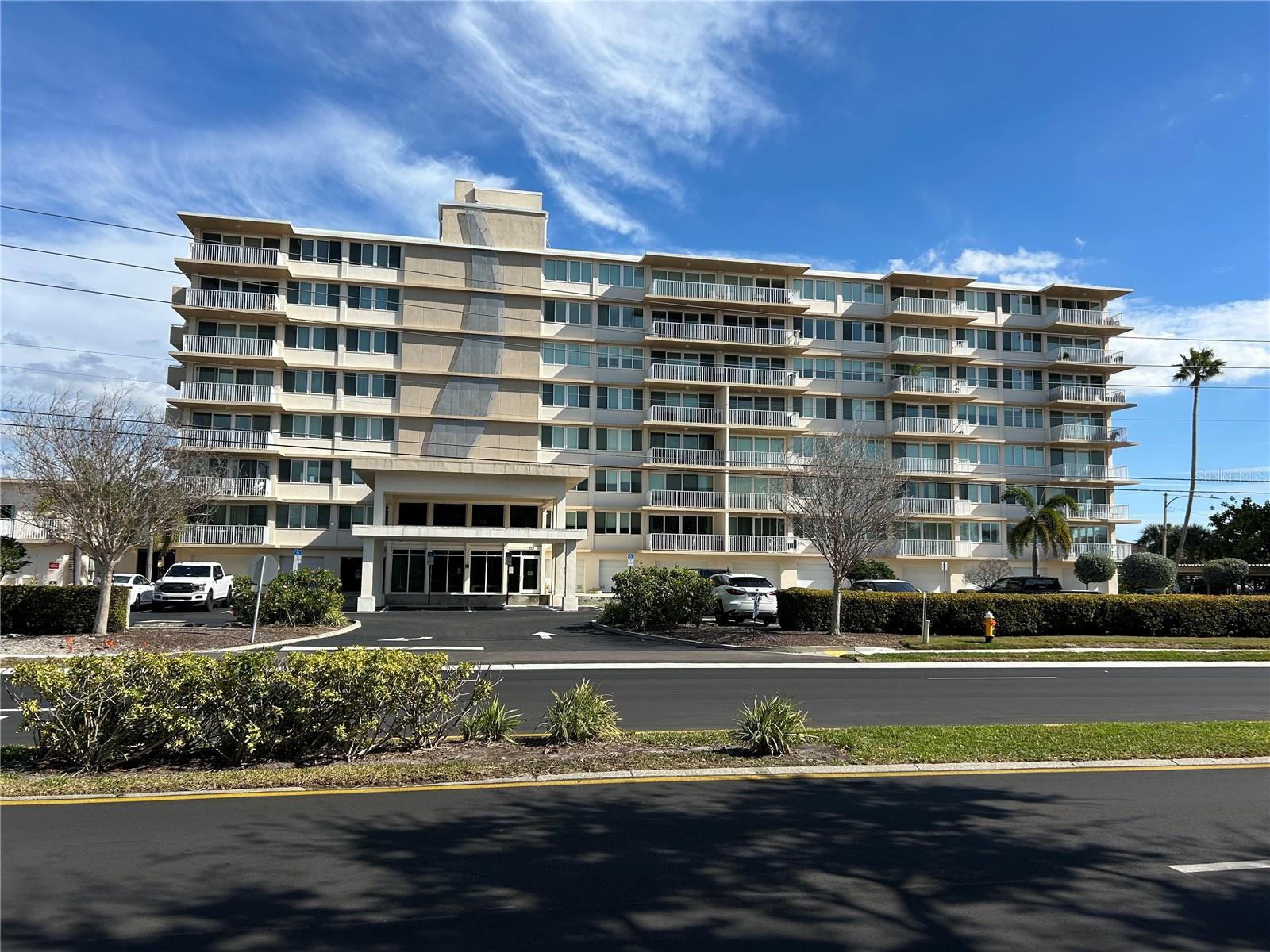 223 Island Way #4A