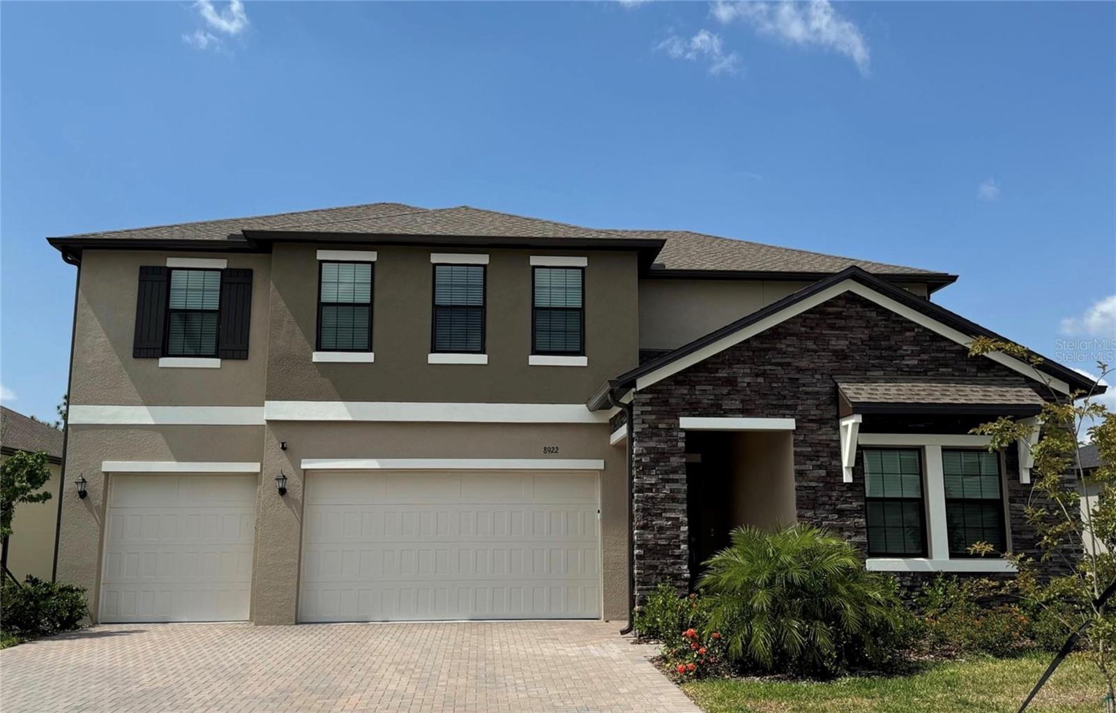 8922 Little Bluestem Dr
