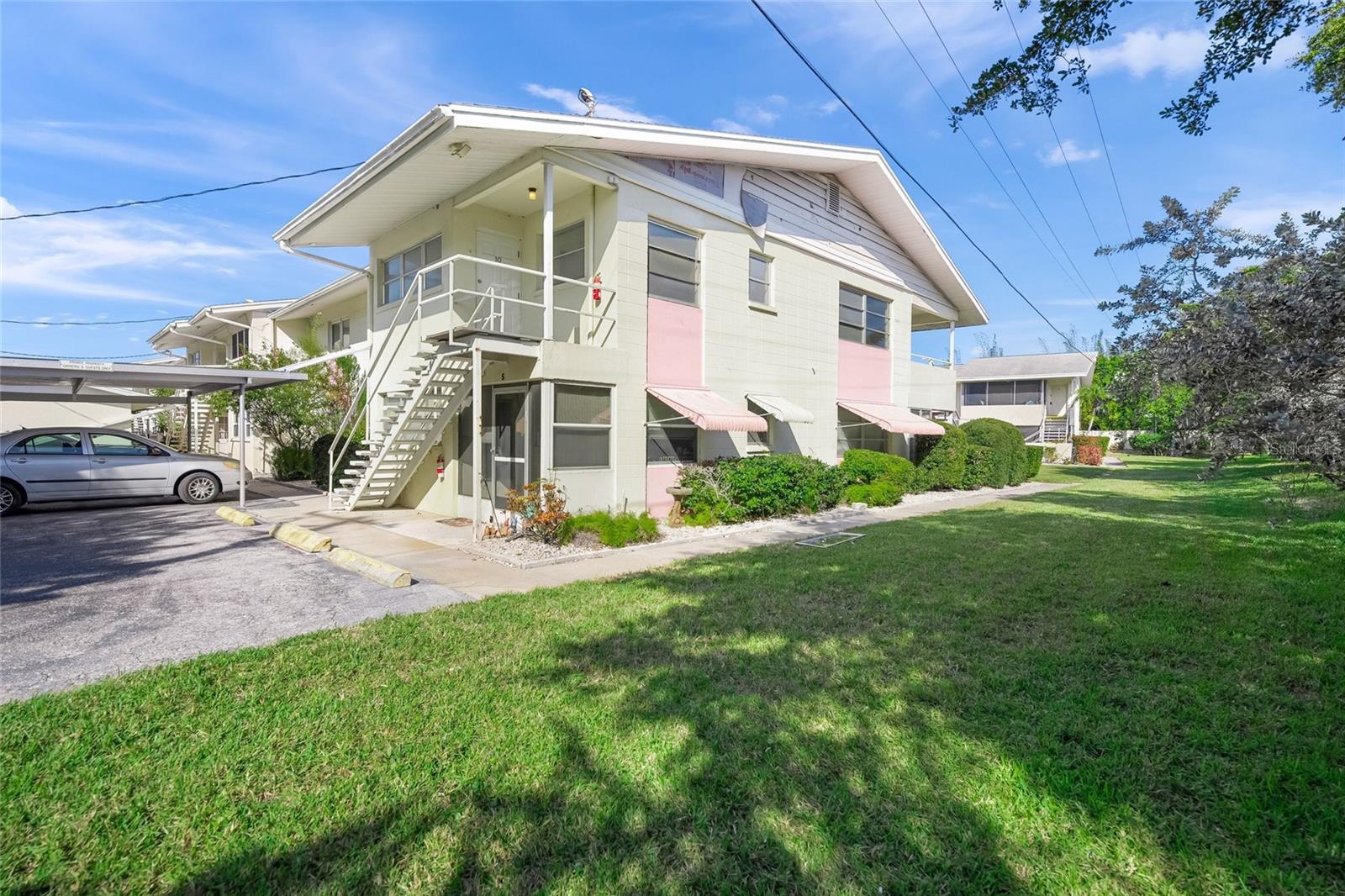 2507 Beneva Rd #10