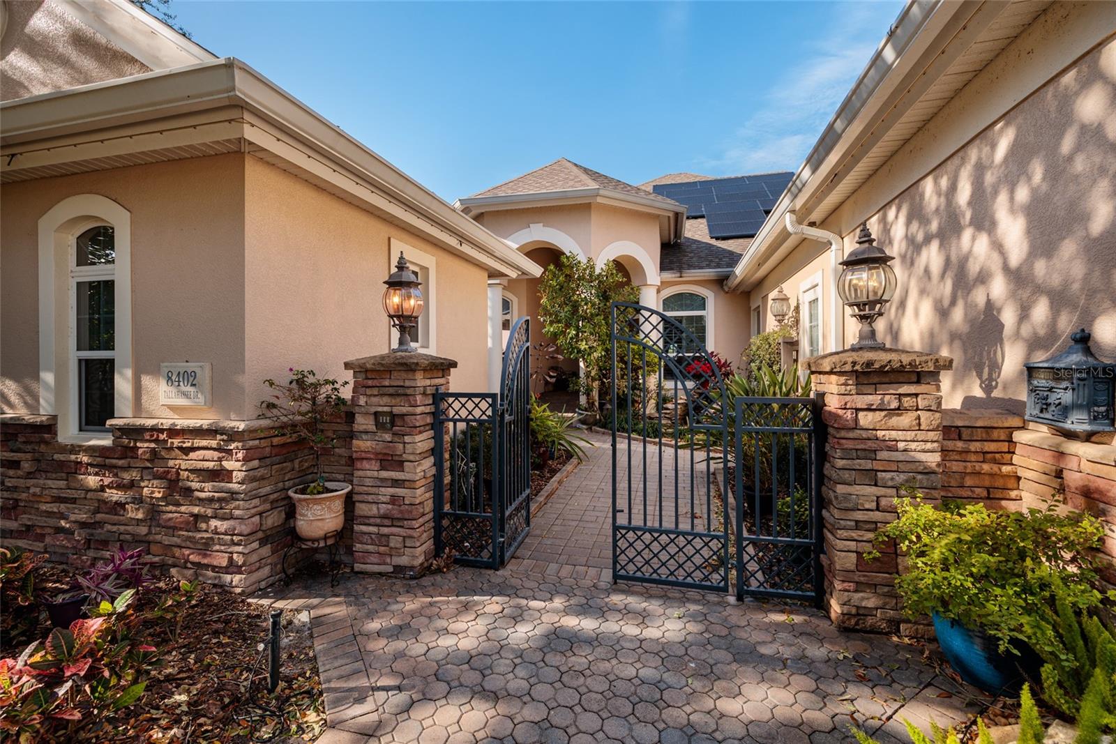 8402 Tallahassee Dr NE
