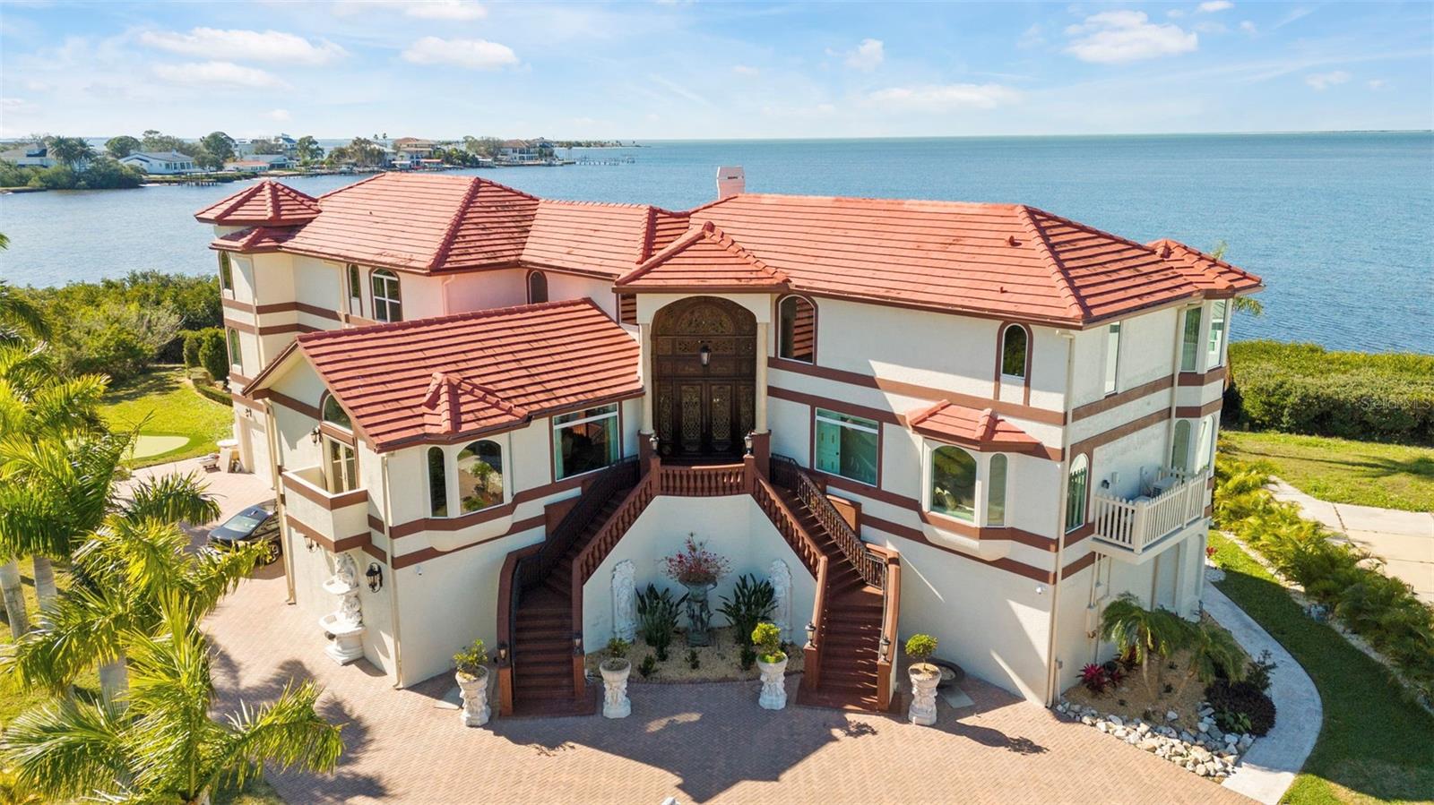 2115 Alexis CT