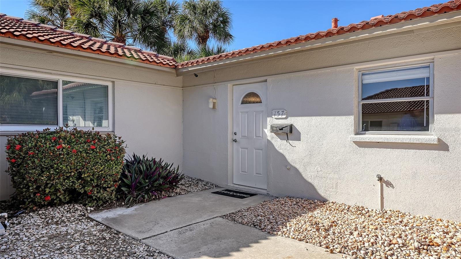 157 Vista Hermosa Cir photo 1