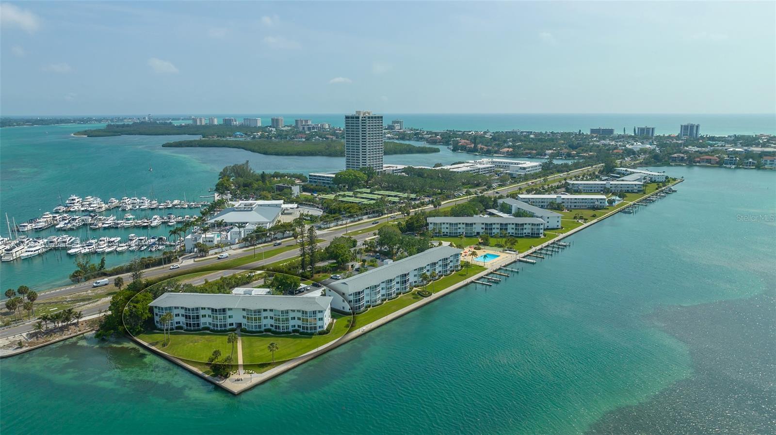 777 John Ringling Blvd #32 photo 1