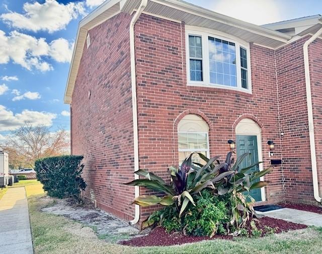 1920 Edgewood Dr E #O1