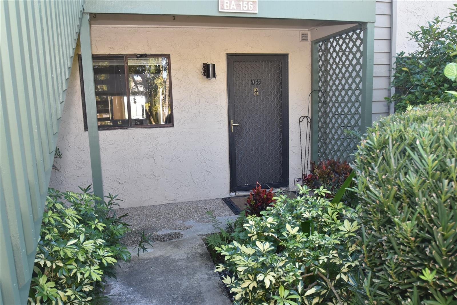 1518 Pelican Point Dr #BA156