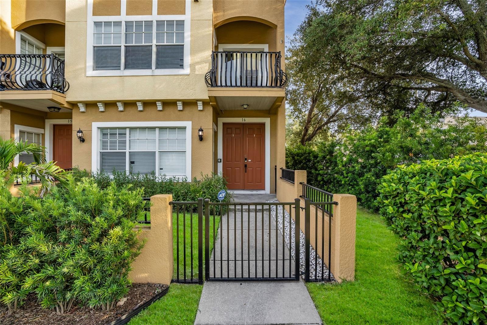 111 N Albany Ave #16