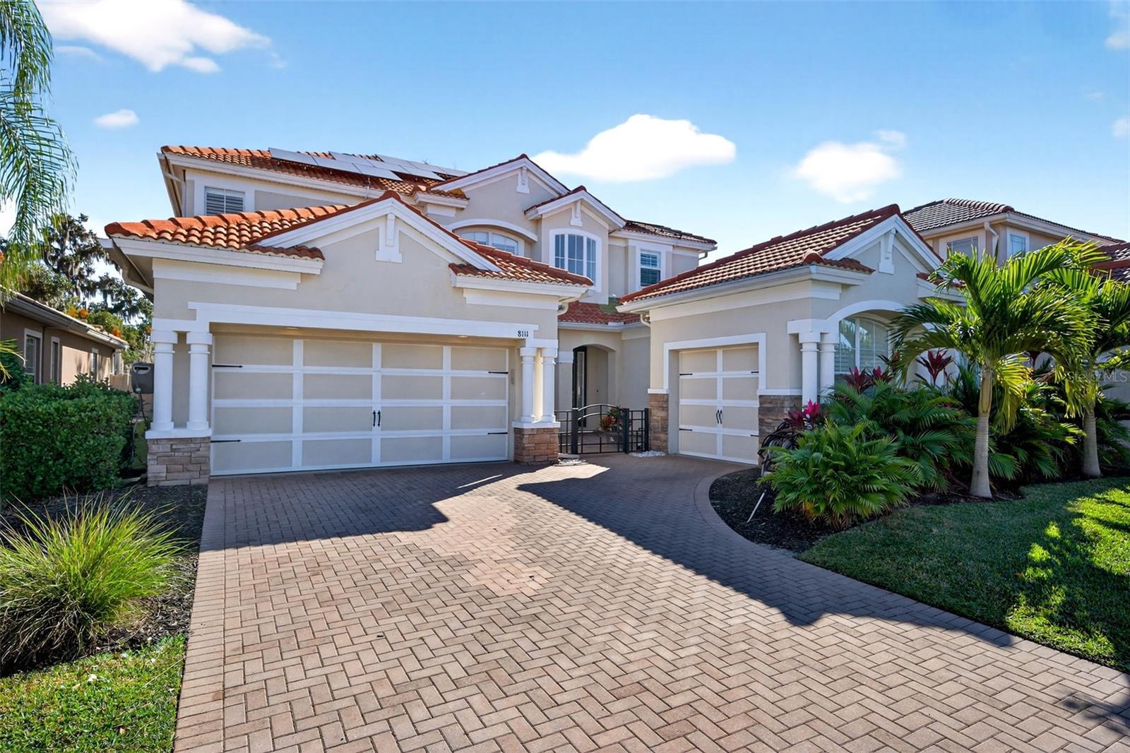 8111 Santa Rosa CT photo 1