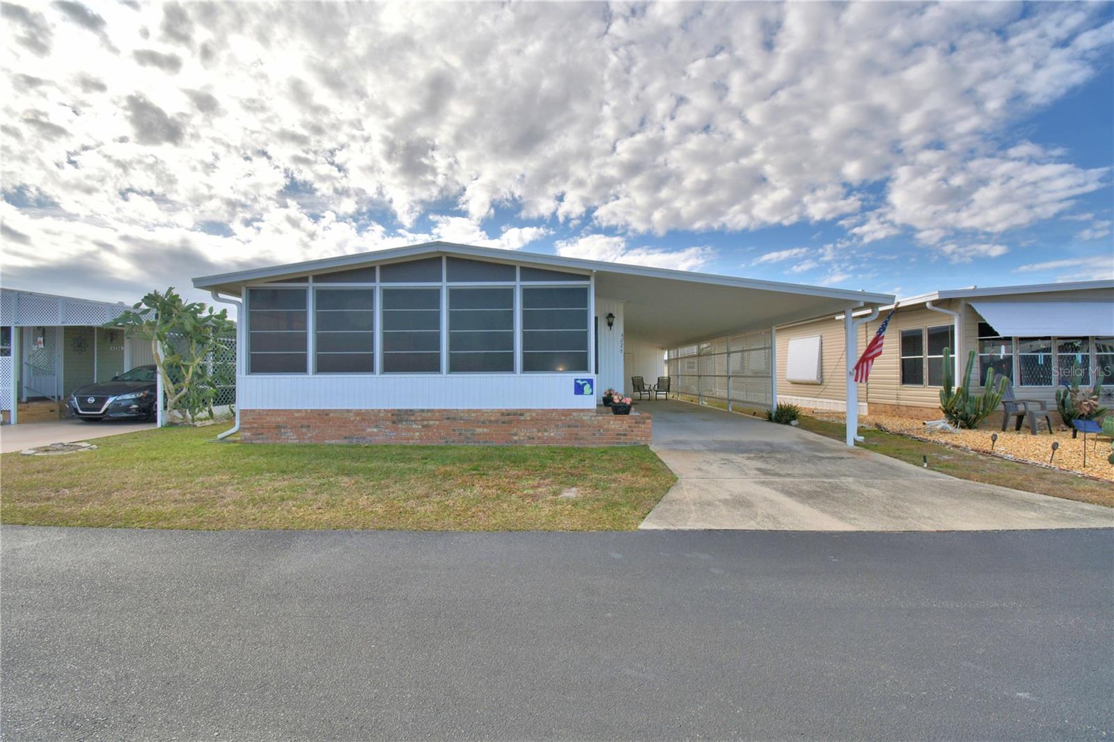 4228 Cedarwood St photo 1