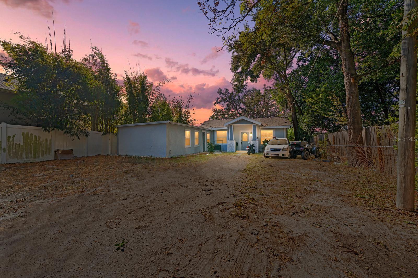 4204 N Marguerite St photo 1