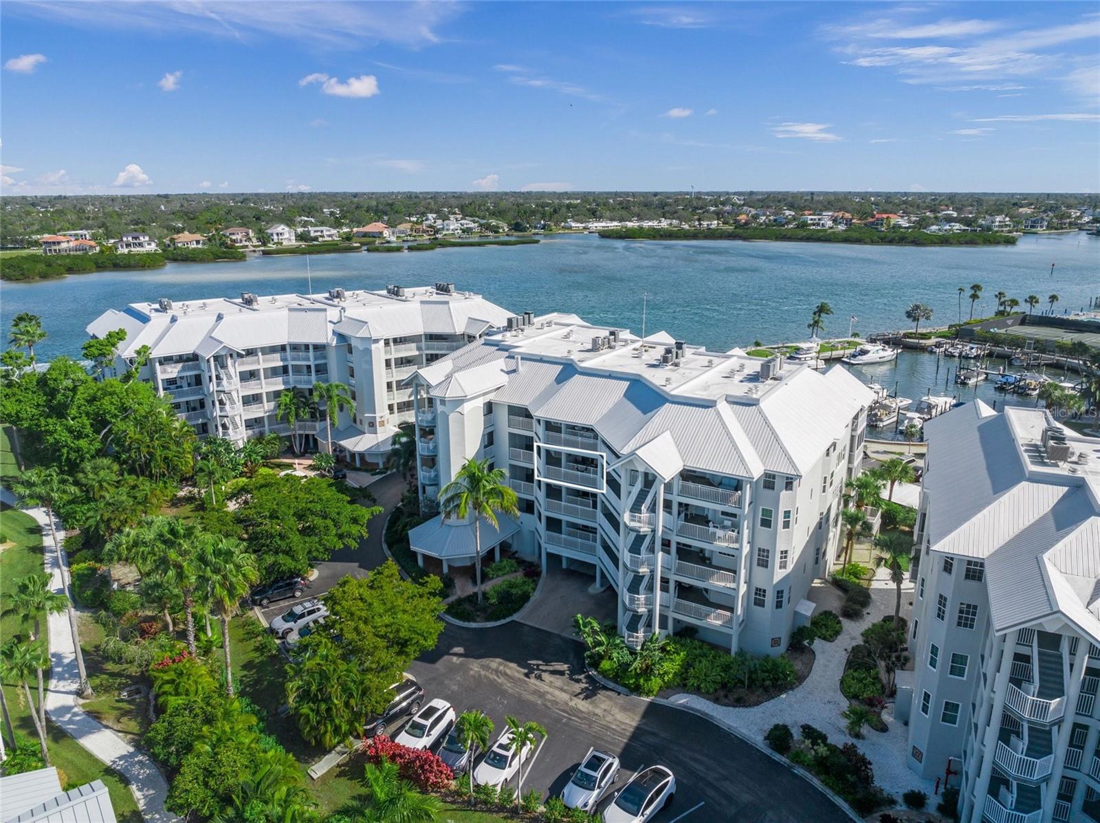 1260 Dolphin Bay Way #403