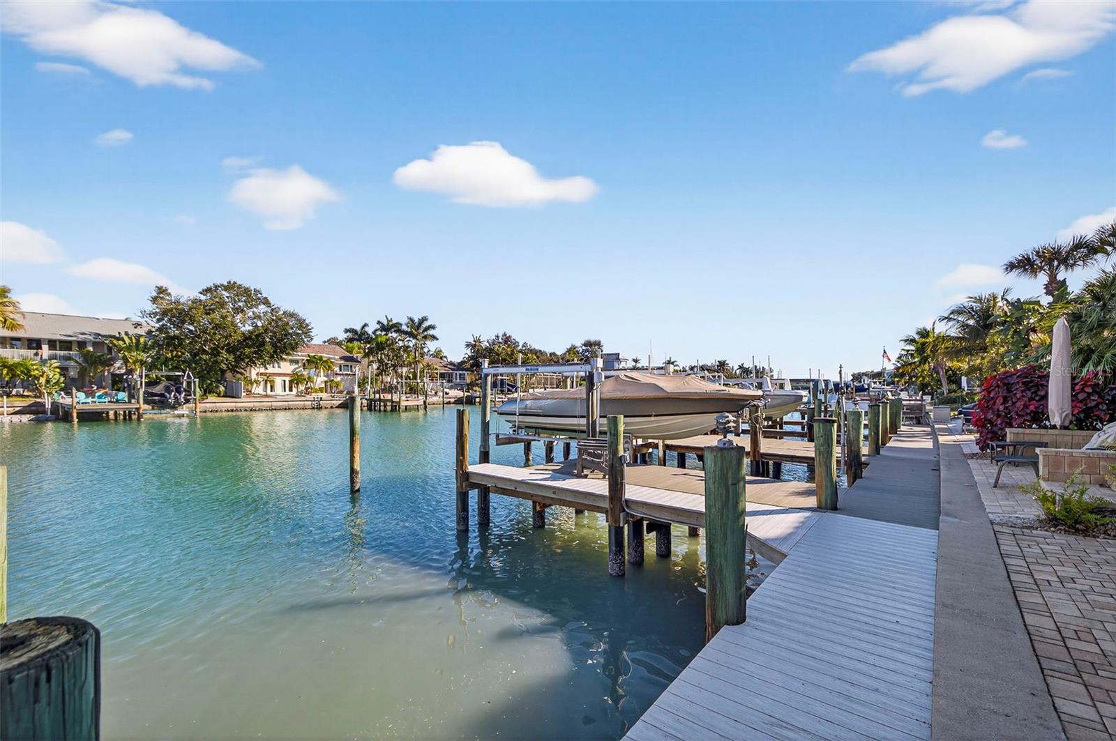 903 Pinellas Bayway S #308