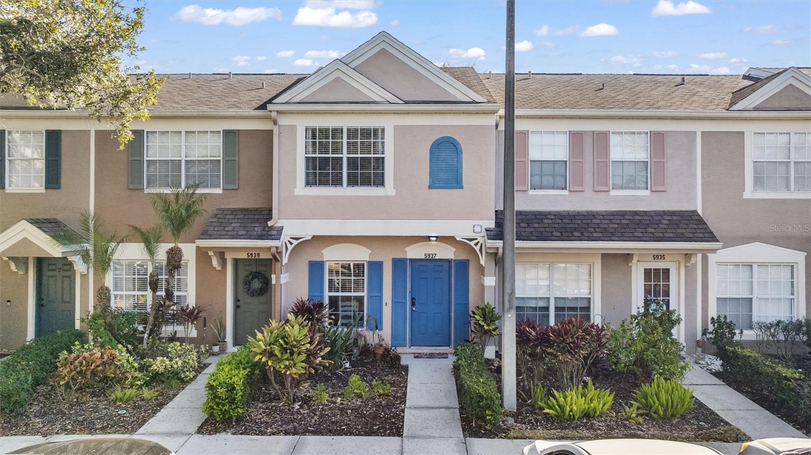 5937 Bayside Key Dr photo 1