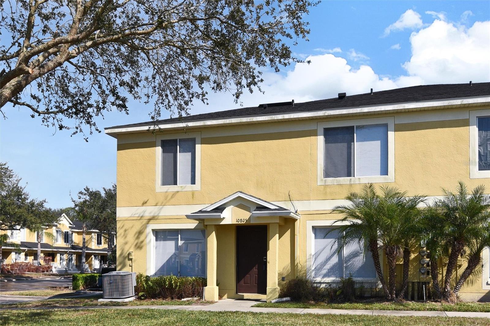 10805 Keys Gate Dr photo 1