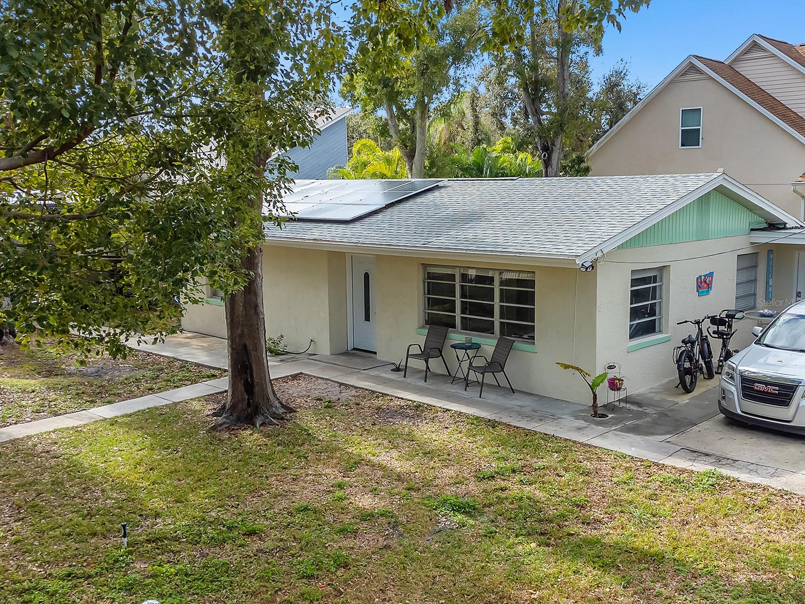 7684 Oakhurst Rd