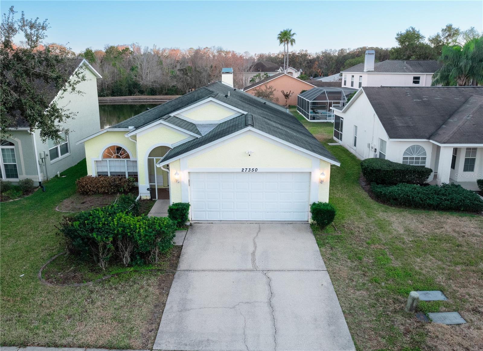 27350 New Smyrna Dr photo 1