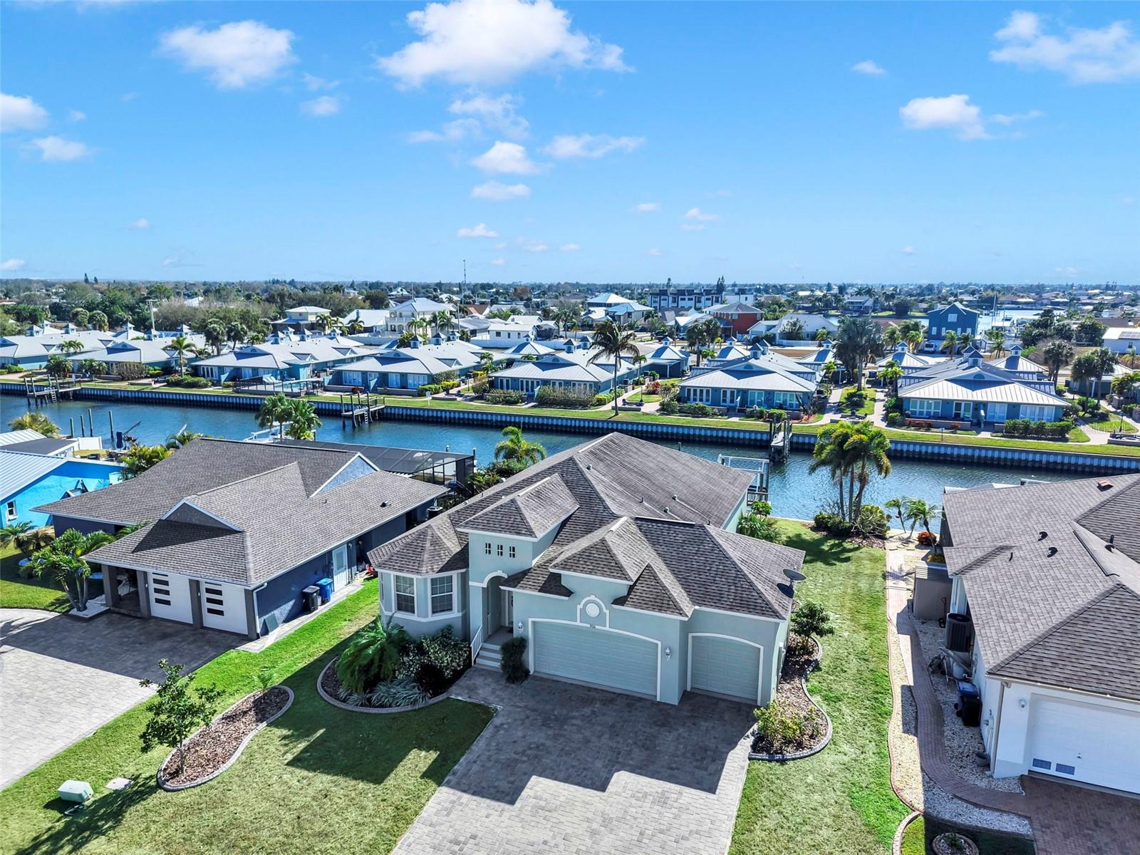 916 Spindle Palm Way