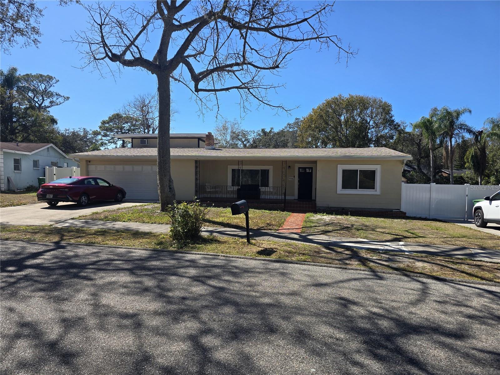 9306 Forest Hills Dr photo 1