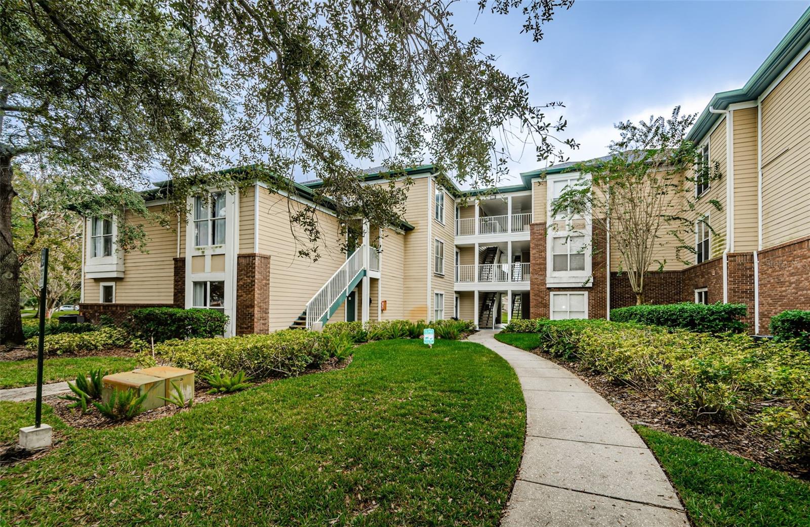 10114 Winsford Oak Blvd #501 photo 1