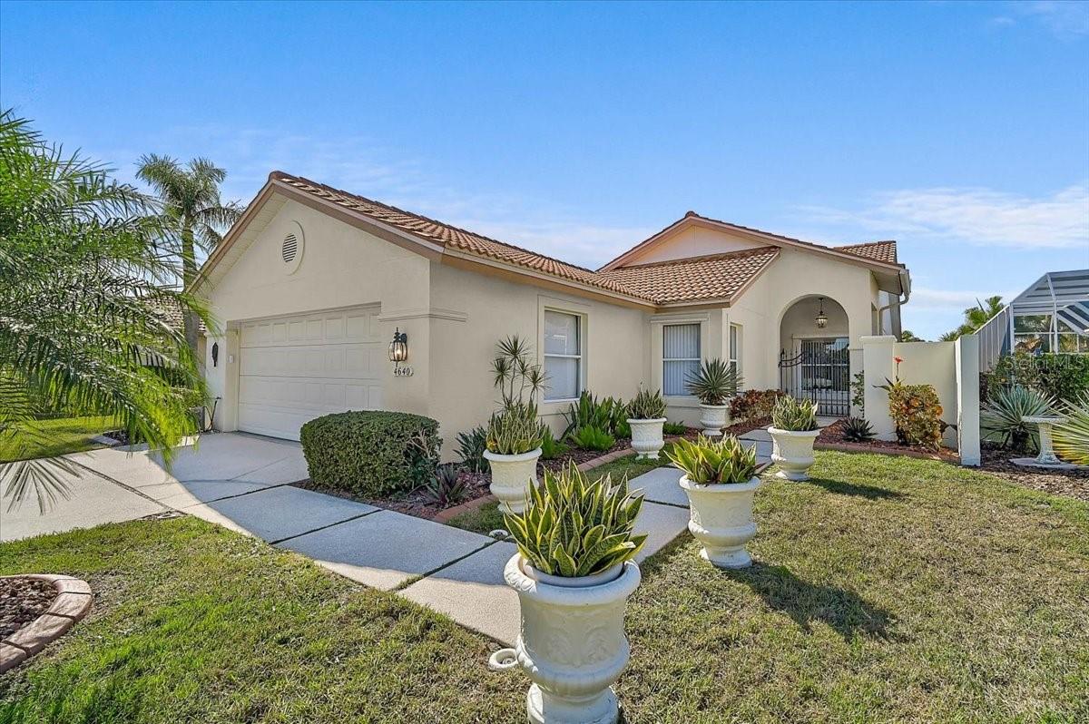 4640 Peridia Blvd E photo 1