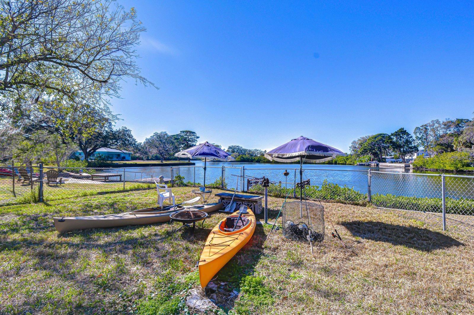 7051 Morningstar Ln