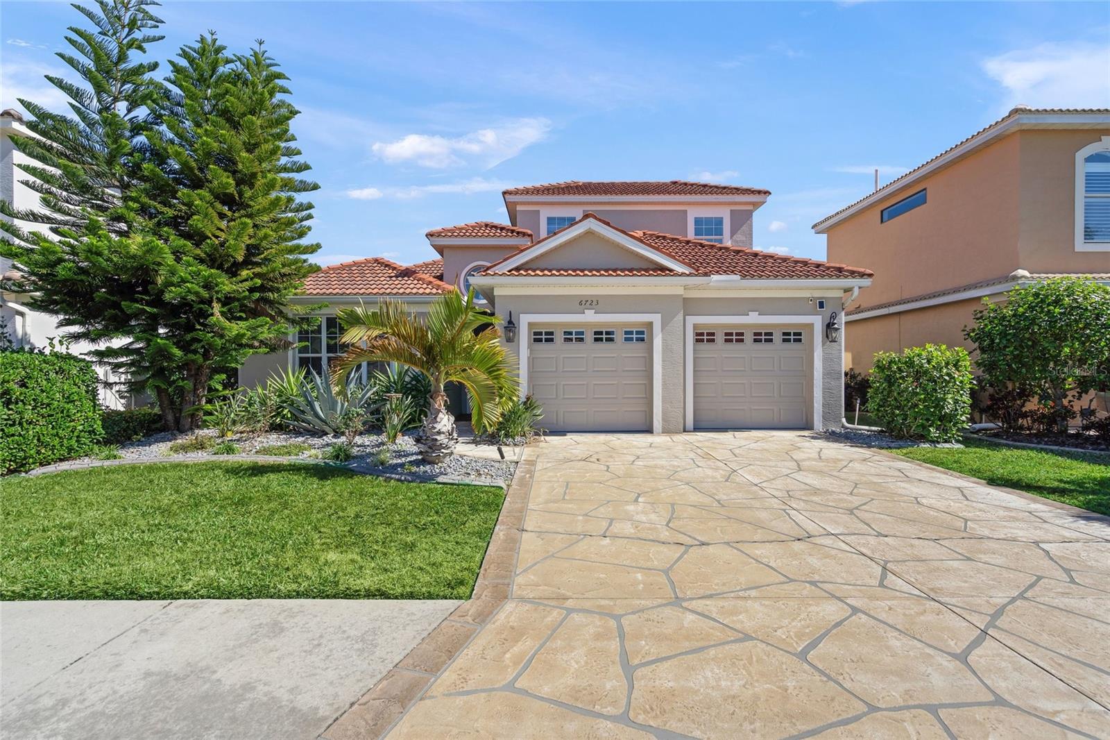 6723 Tailfeather Way