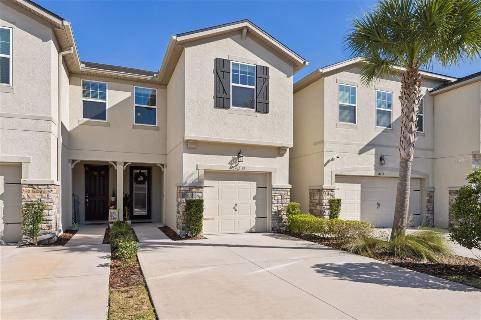 14217 Pondhawk Ln photo 1