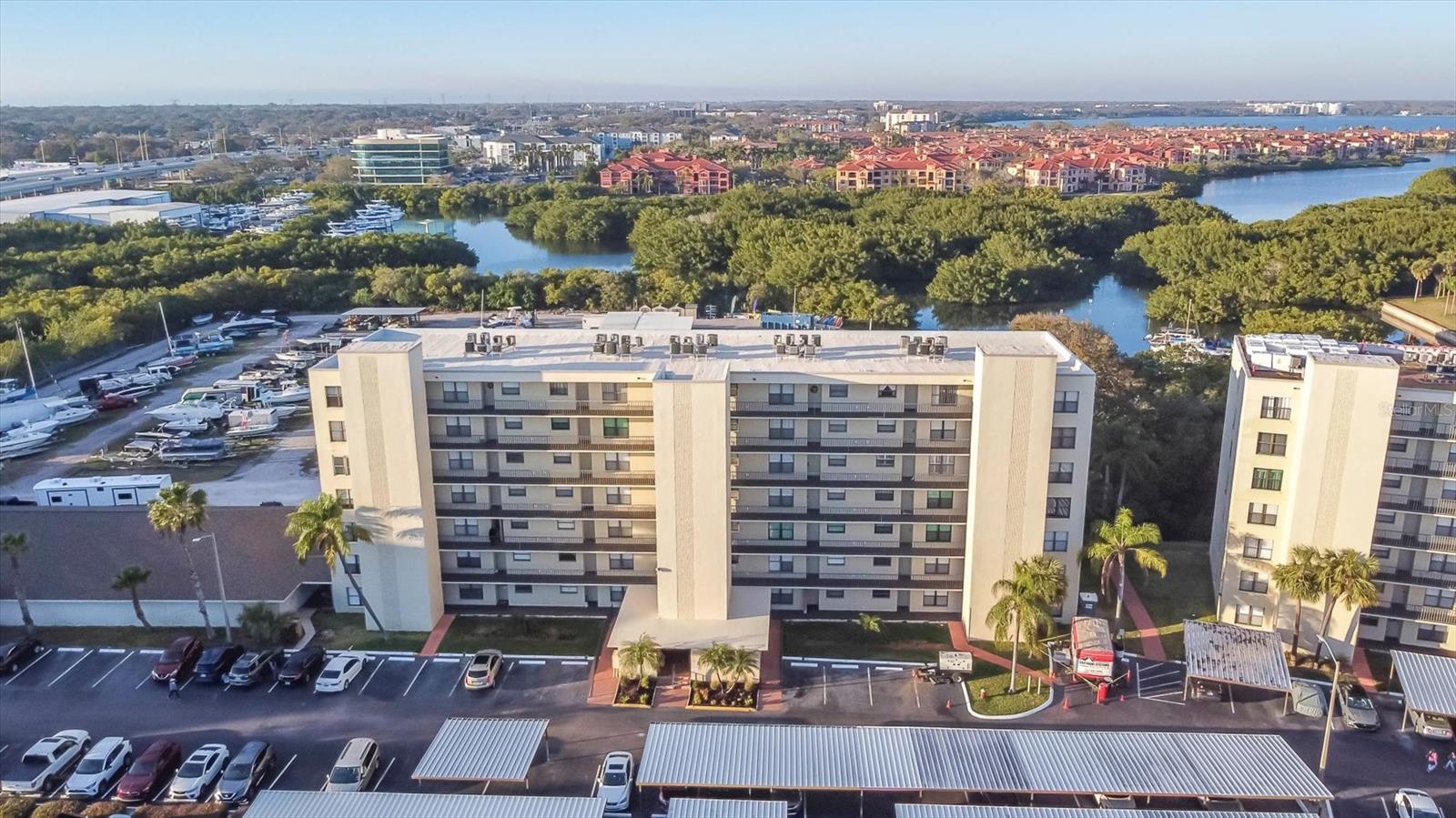 1000 Cove Cay Dr #5E photo 1
