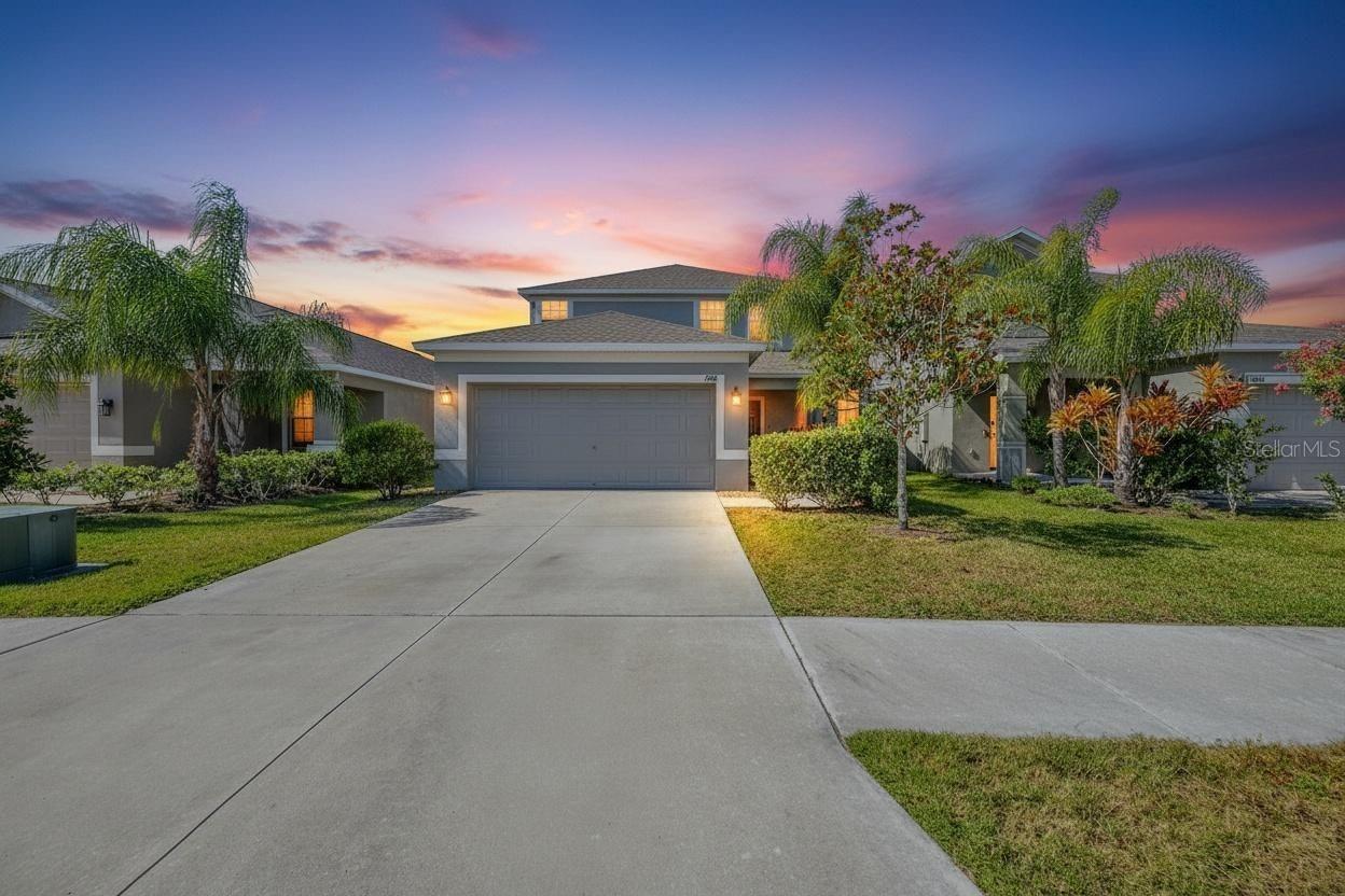 1902 Hawks View Dr