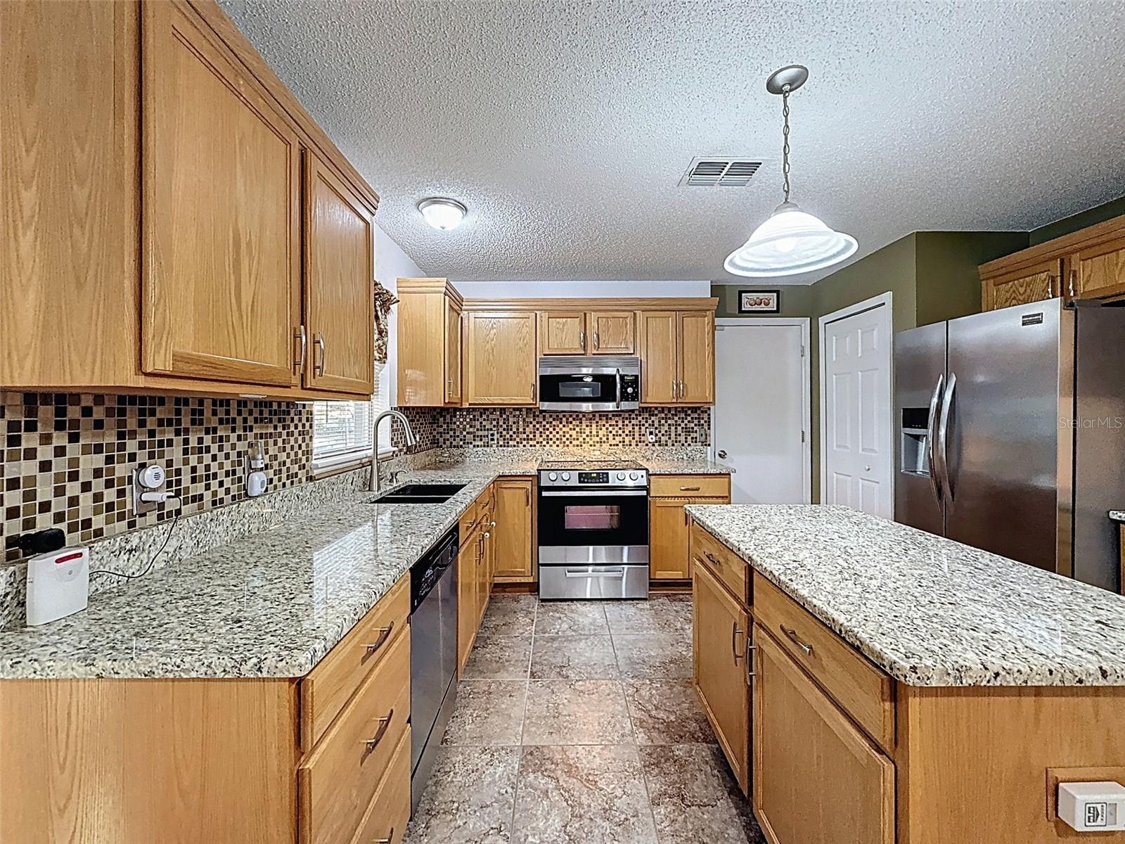 3181 Deltona Blvd