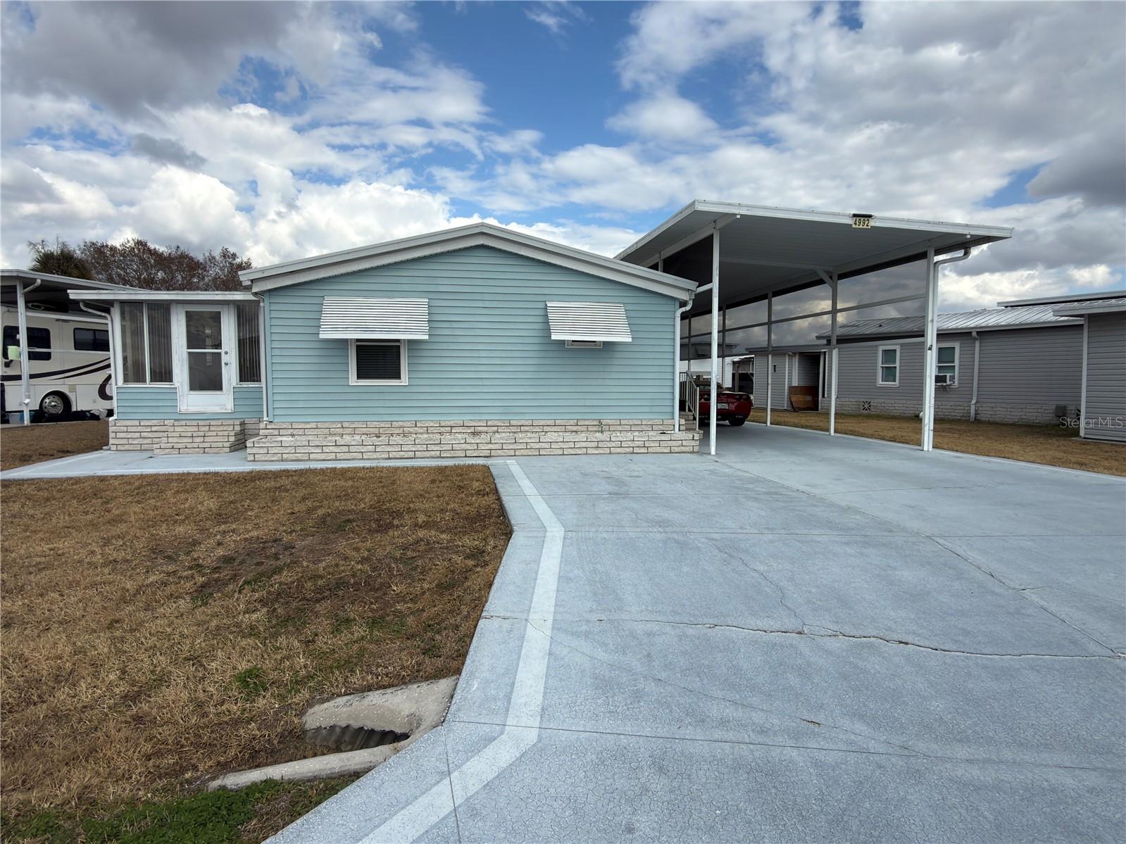 4992 Shore Line Dr photo 1