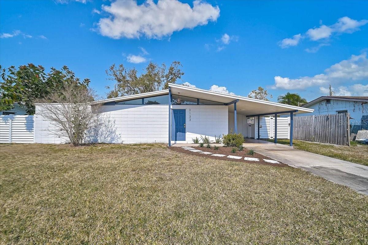 3133 Lake Ridge Dr photo 1