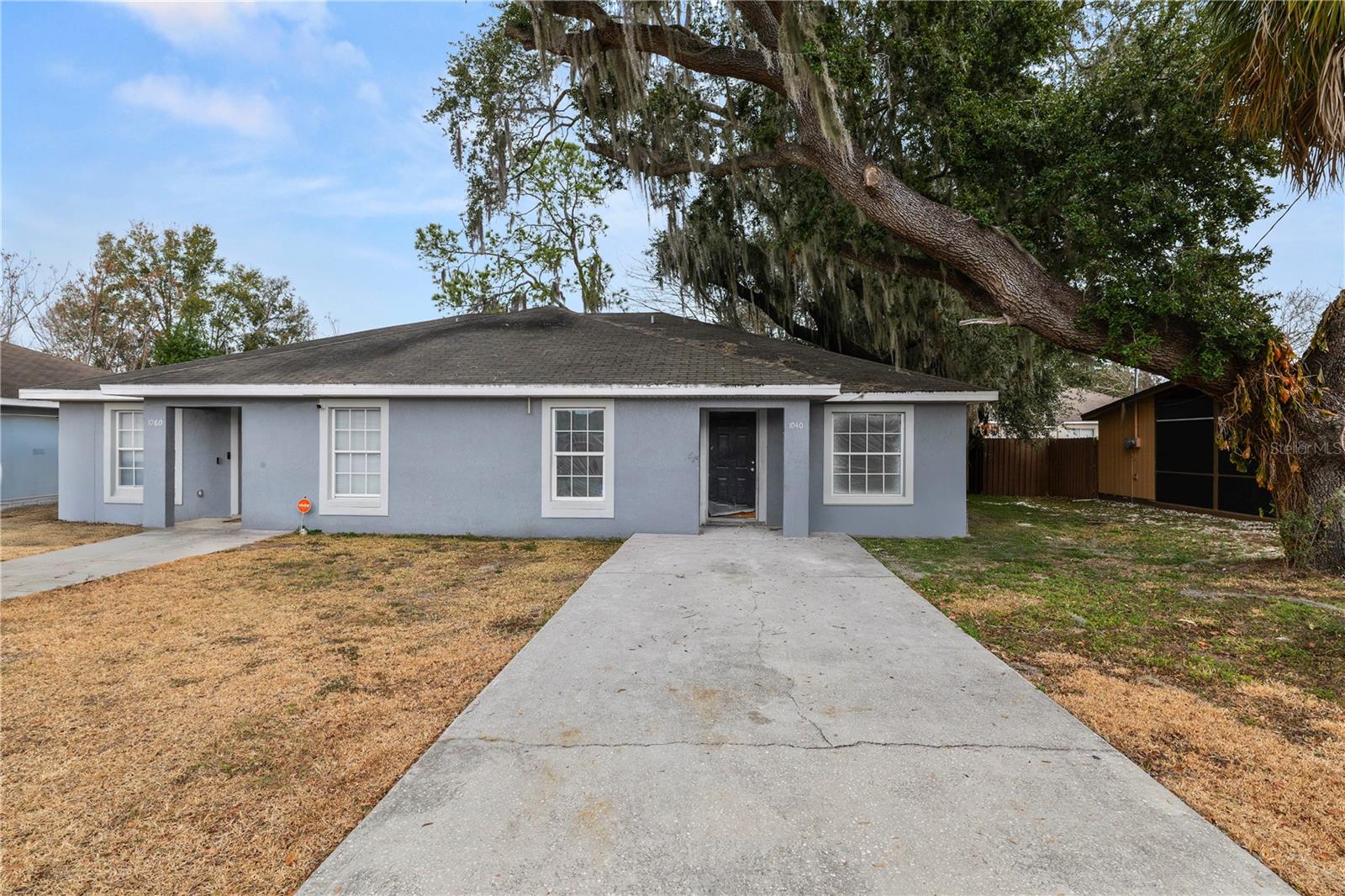 1040 Austin St photo 1