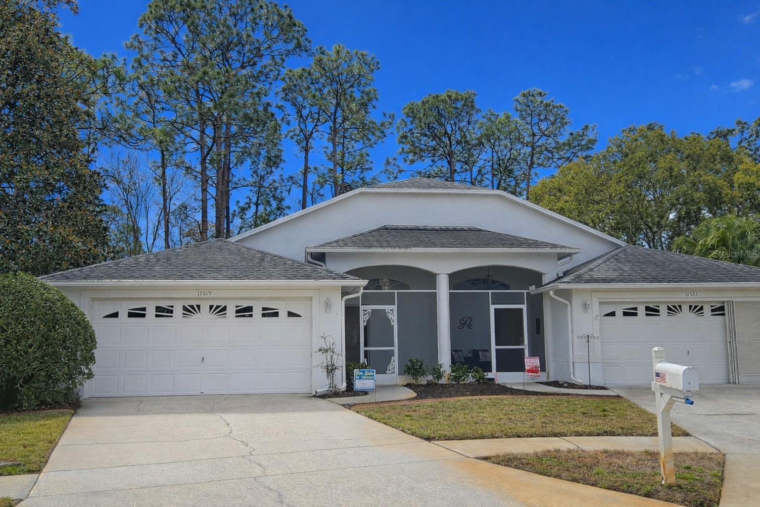 11519 Holly Ann Dr photo 1