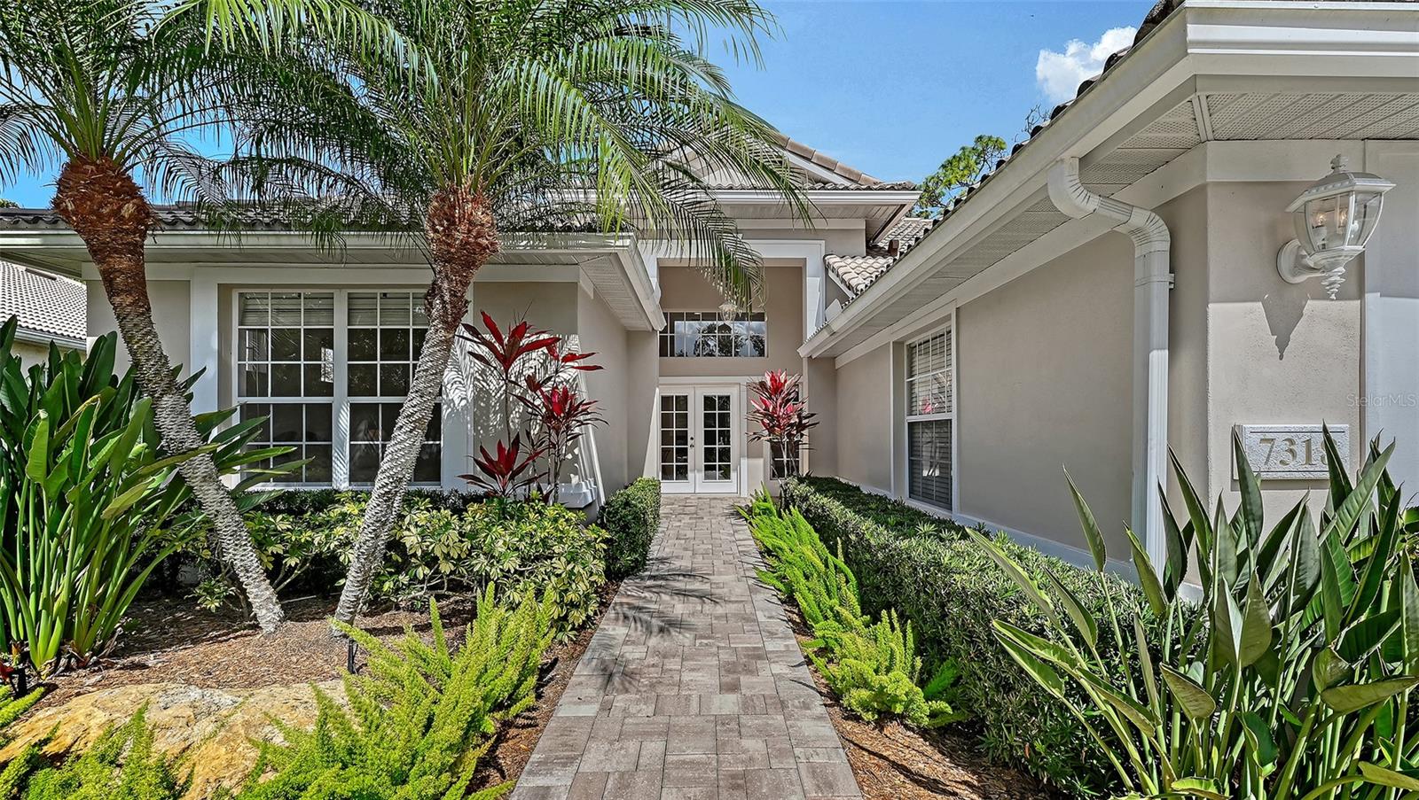 7318 Windemere Ln photo 1
