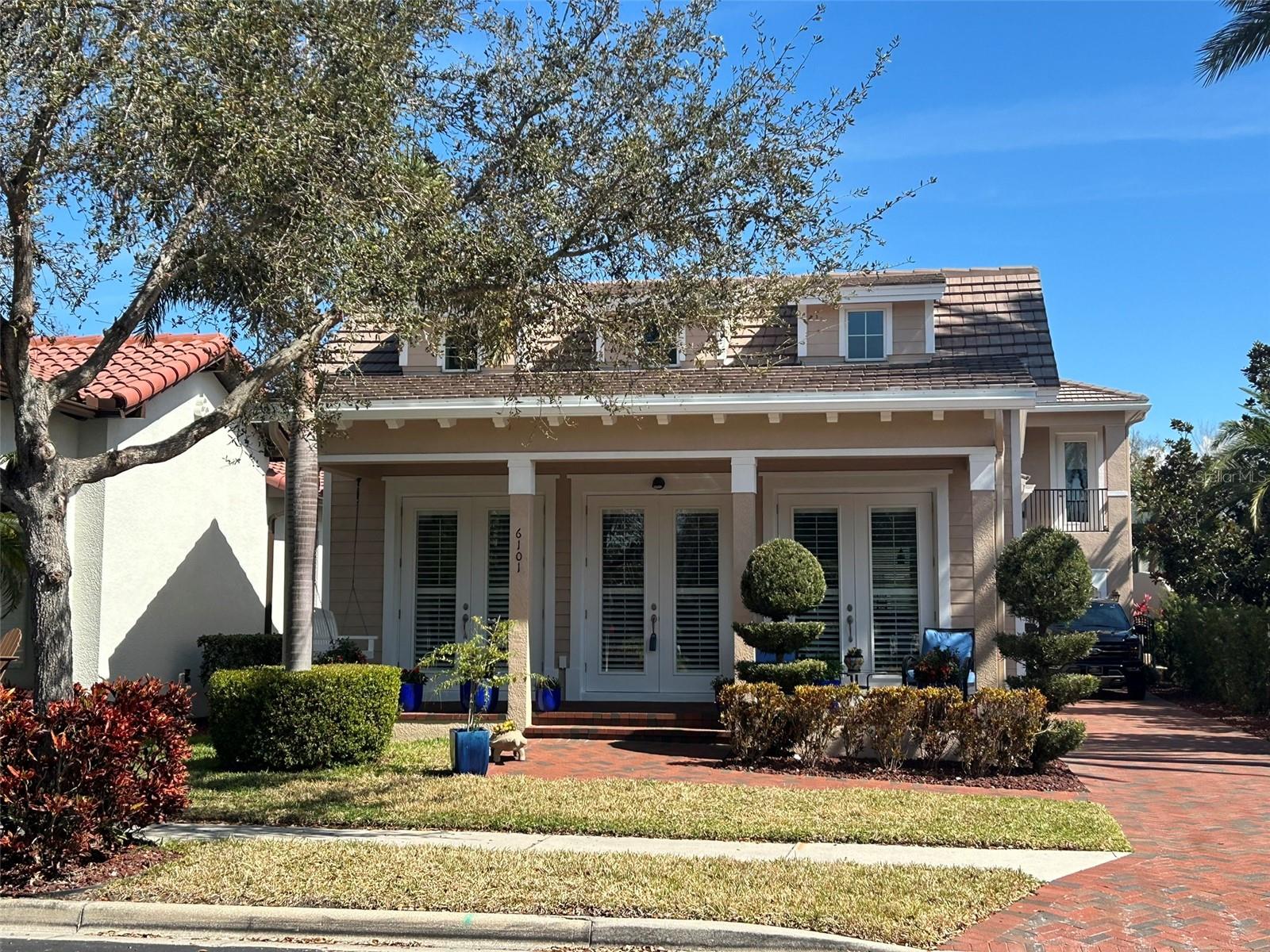 6101 Yeats Manor Dr photo 1