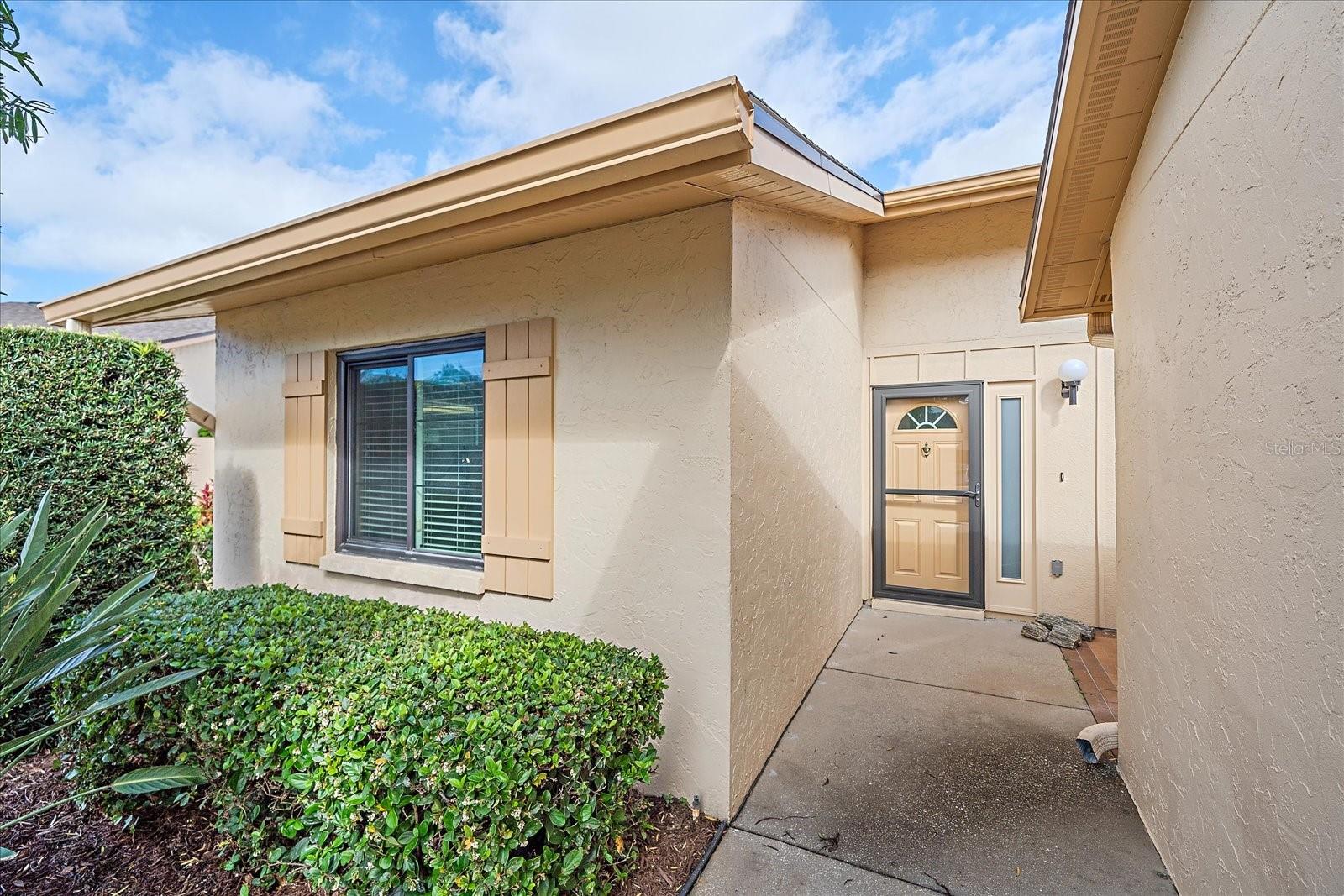 3135 Glen Elyn Blvd #13