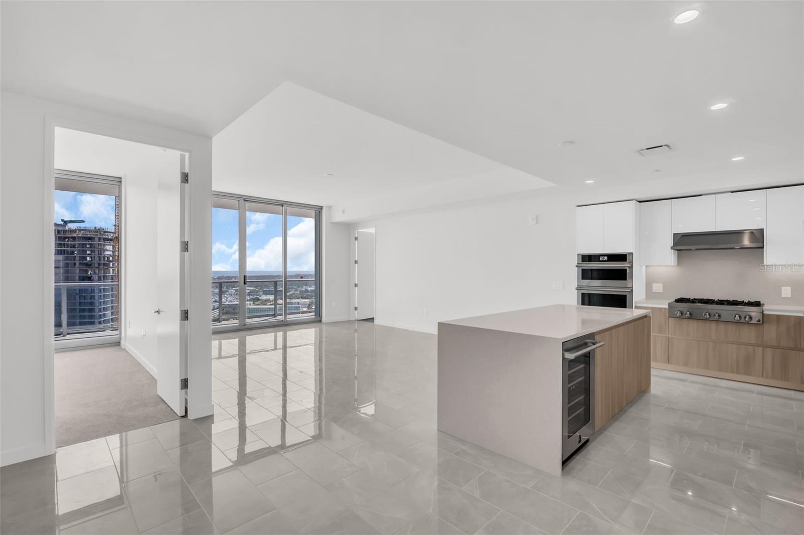 400 Central Ave #2605