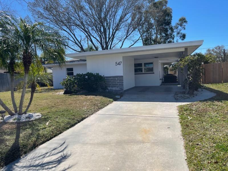 547 Trade Winds Dr