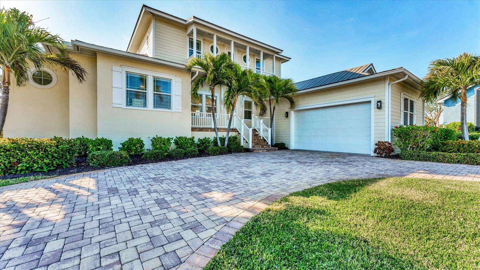 634 Key Royale Dr