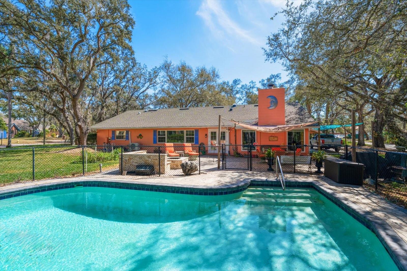 1921 Cardinal Rd