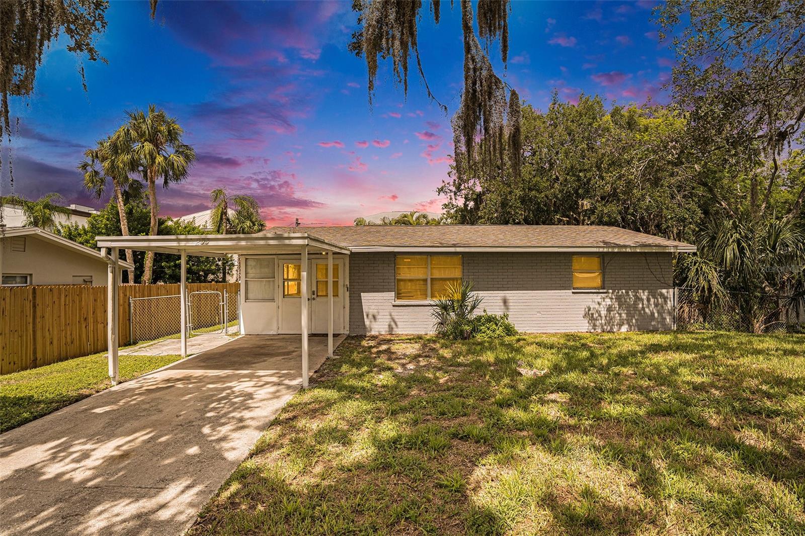 7253 Dianne Dr