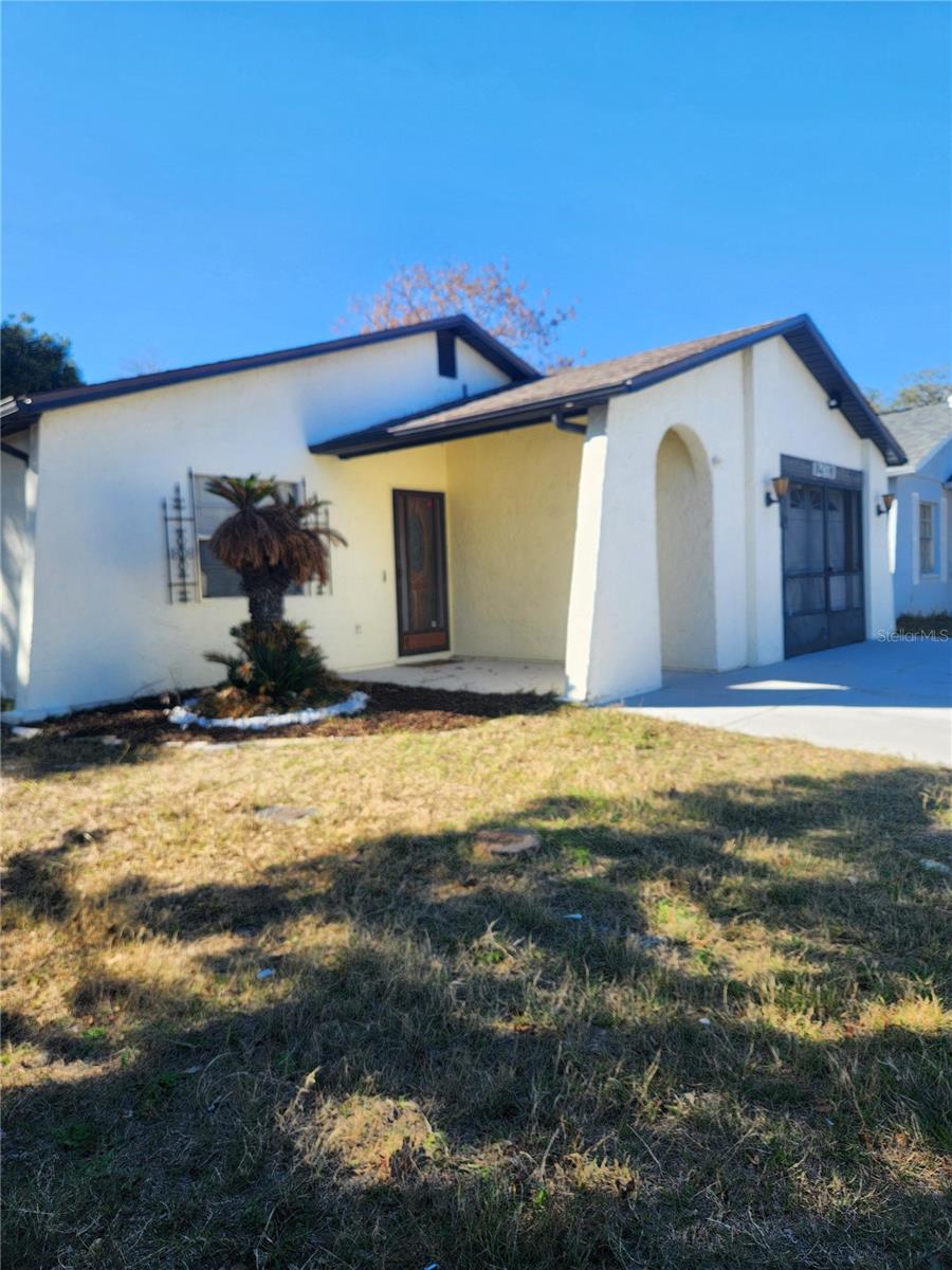 12813 Kellywood Cir