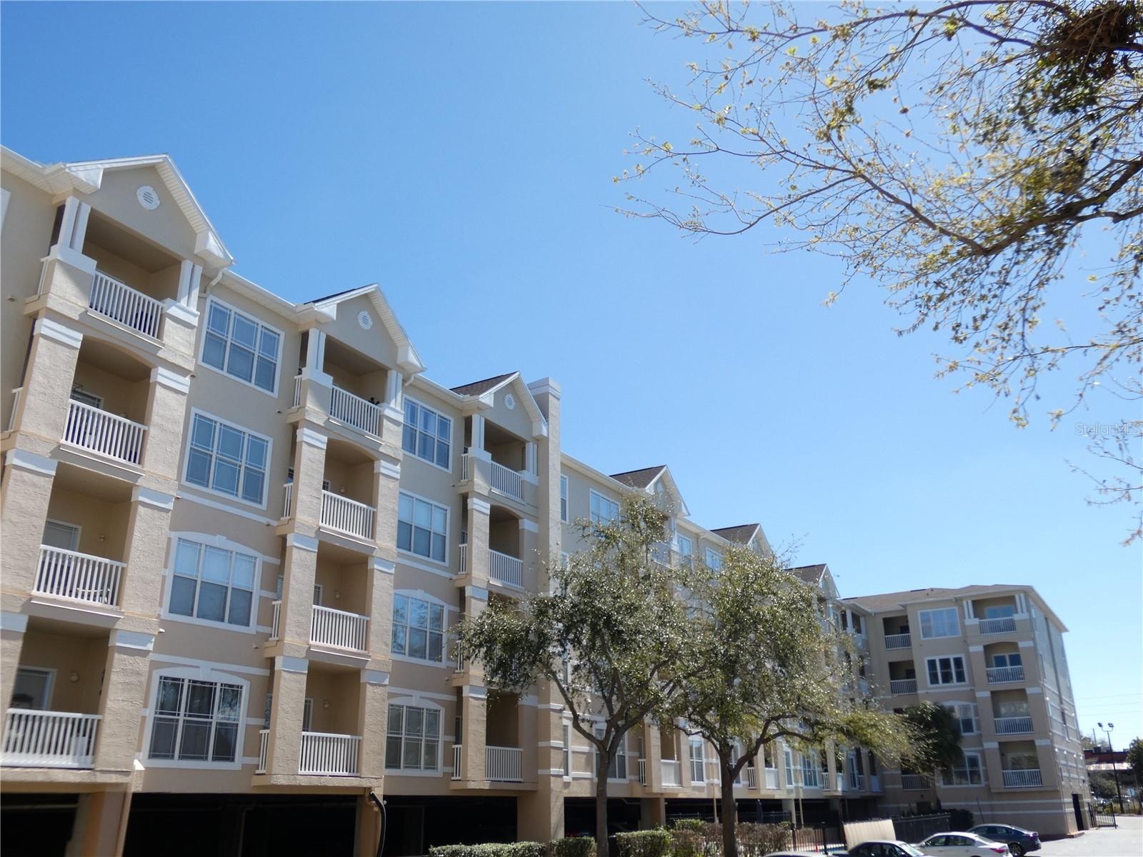 1216 S Missouri Ave #209 photo 1