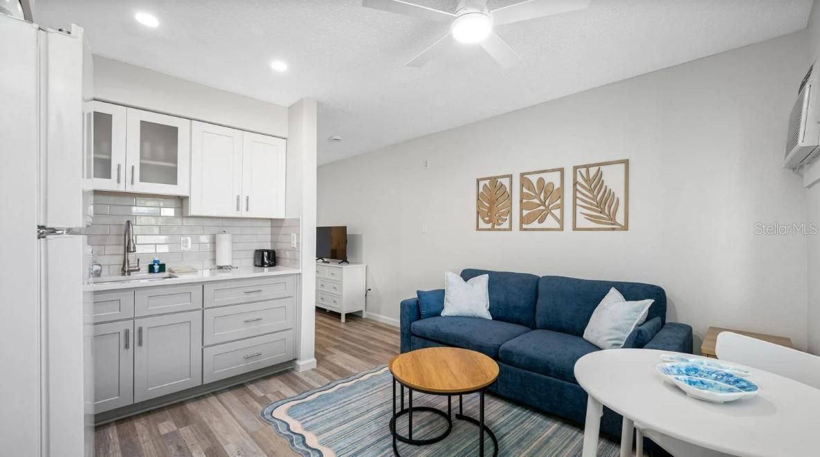 2700 Gulf Blvd #2